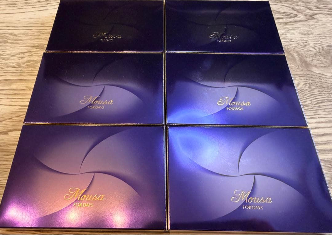 フォーデイズムーサ モイスチュア パウダーファンデーション ライト6個