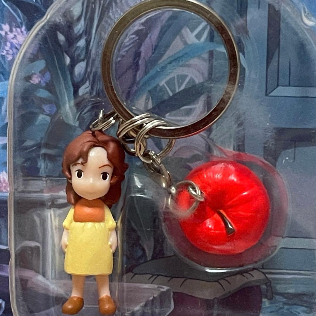 スタジオジブリ 借りぐらしのアリエッティ キーホルダー - メルカリ