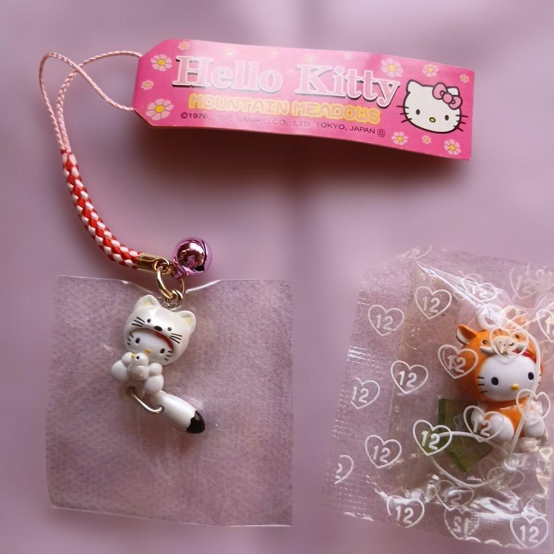 ハローキティ ご当地限定ストラップ 根付け オコジョ 信州 - メルカリ