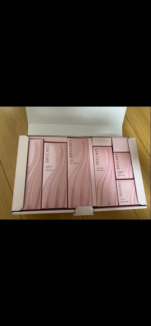 メナード　リシアル　6点セット メナード リシアル スキンケア サンプル 6点セット✕9個 - メルカリ