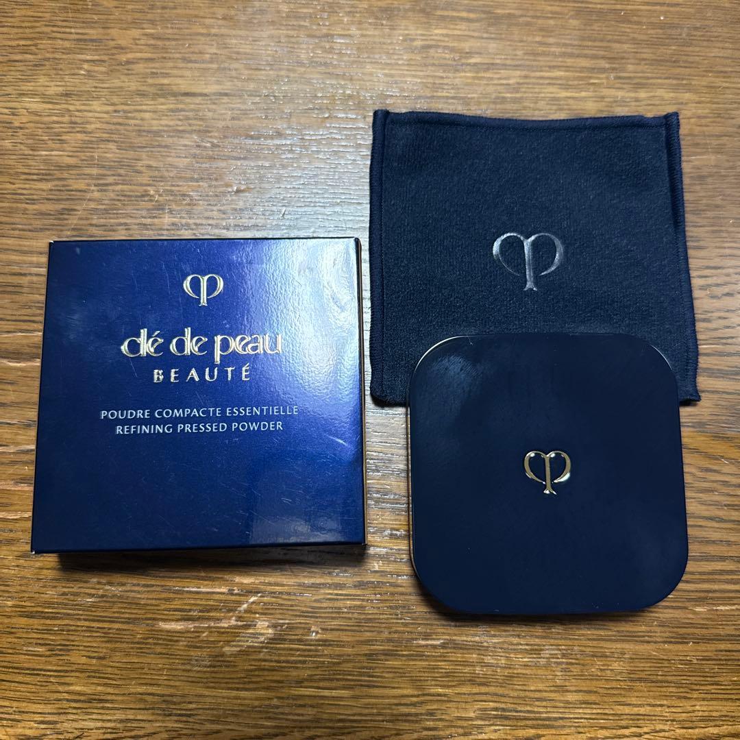 クレ・ド・ポー ボーテ プレストパウダー フェイスパウダー