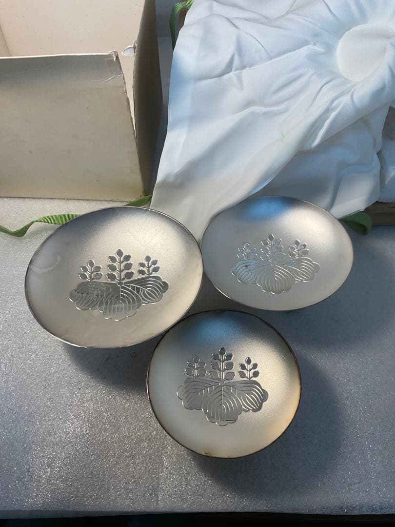 大蔵省造幣局製 純銀1000　三段銀杯　385ｇ　内閣総理大臣杯