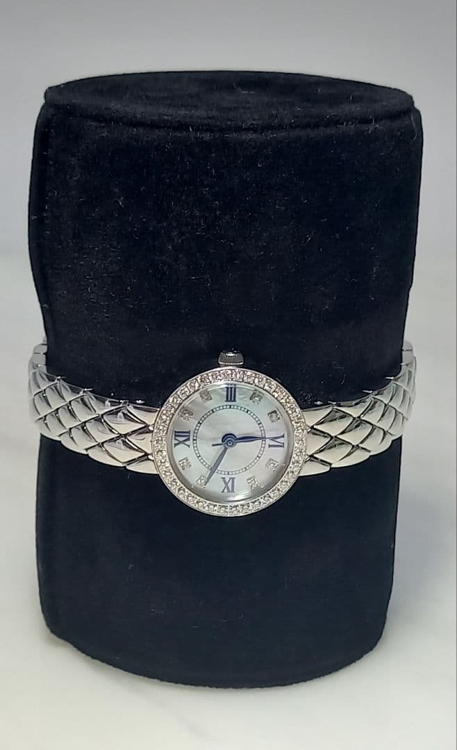 こ*ん様 Lunage /ソーラー D0.5ct　レディース　 シェル文字盤/A