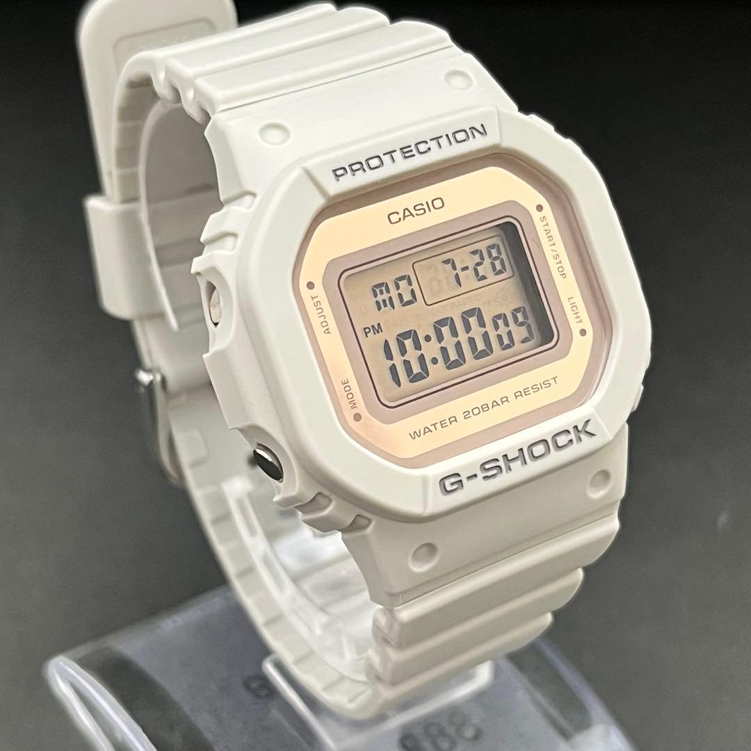 【週末SALE】美品 G-SHOCK GMD-S5600 グレーxローズゴールド