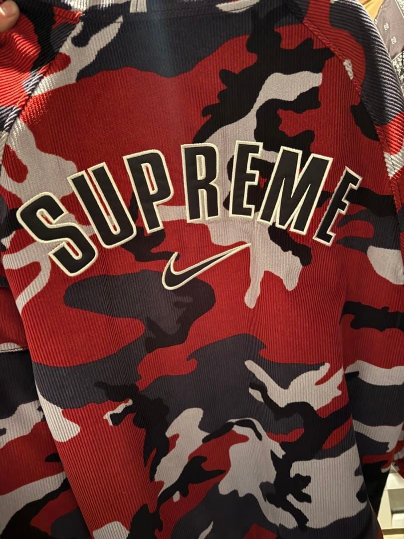 supreme ジャケット　スニダンタグ付き