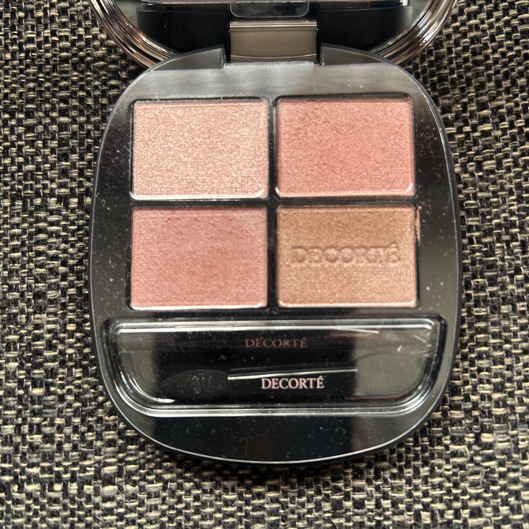 コスメデコルテスキンシャドウデザイニングパレット10 - メルカリ