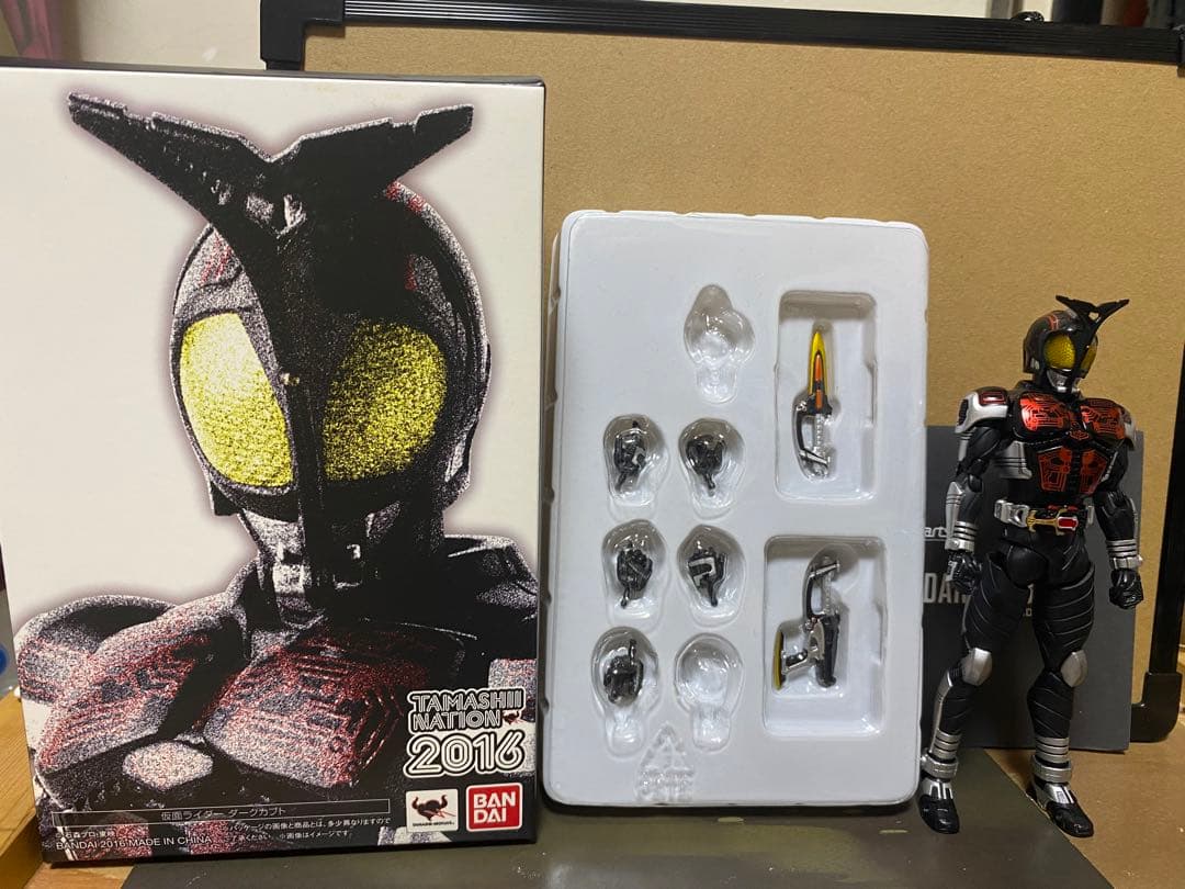 真骨頂　仮面ライダー　ダークカブト