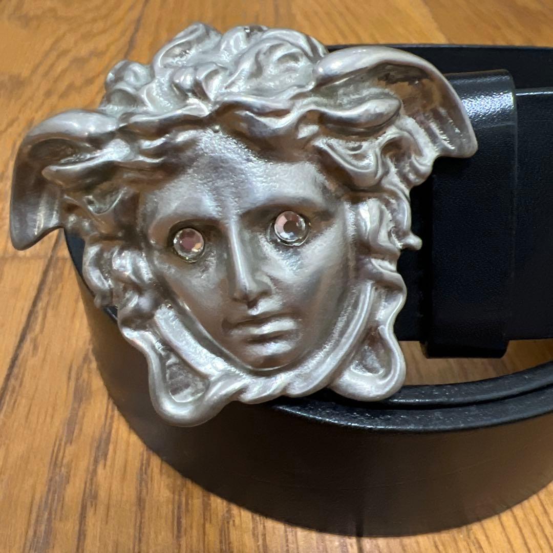 Gianni Versace ジャンニヴェルサーチ　レザーベルト