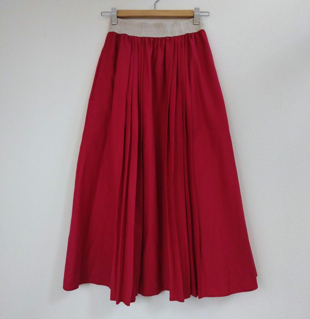 オニールオブダブリン ウール プリーツ入り ロングスカート アイルランド製 赤 O'NEIL of DUBLIN（オニールオブダブリン） ウーステッドウール 100