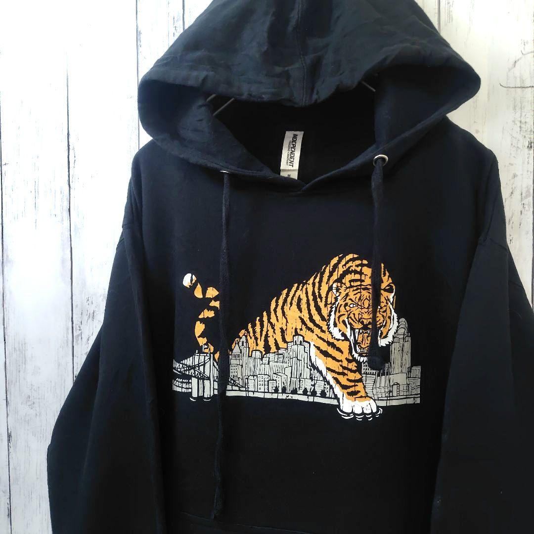 INDEPENDENT 虎 タイガー プリント パーカー ブラック 黒 M 古着