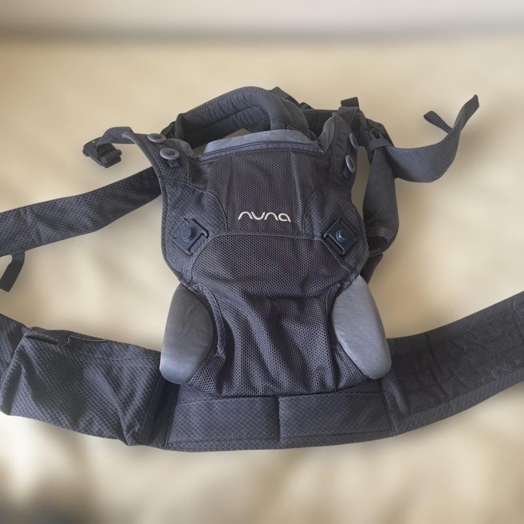 nuna 抱っこ紐 ダークグレー