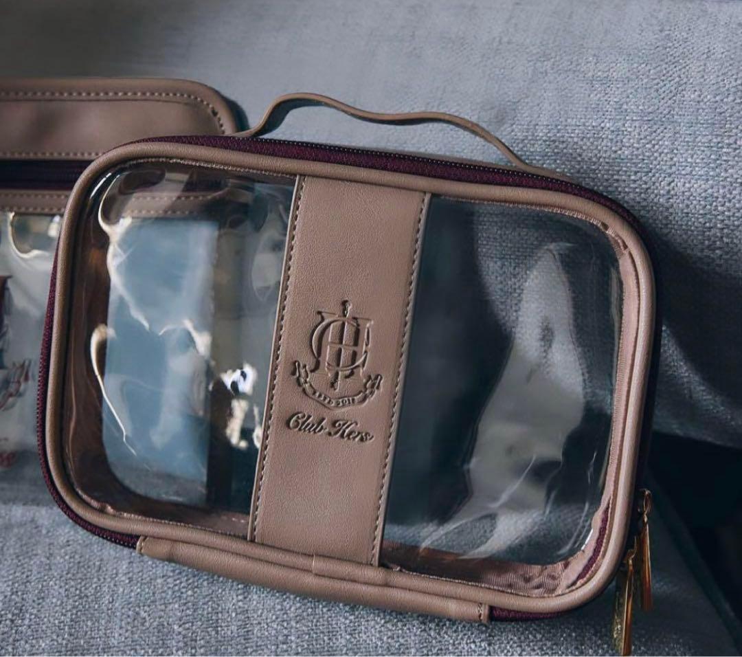 Her lip to club hers ウェルカムギフト ポーチ - メルカリ