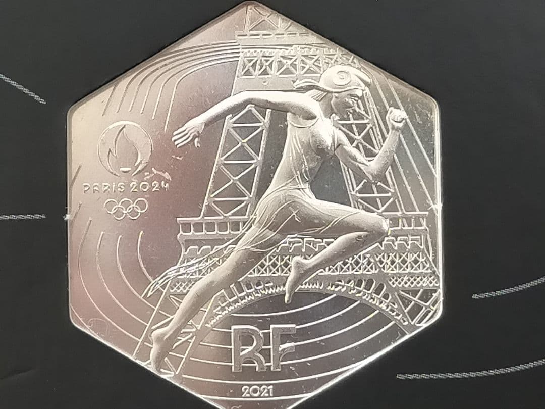 仏①。「フランス・パリ2024オリンピック大会(第1次発行)記念銀貨」。
