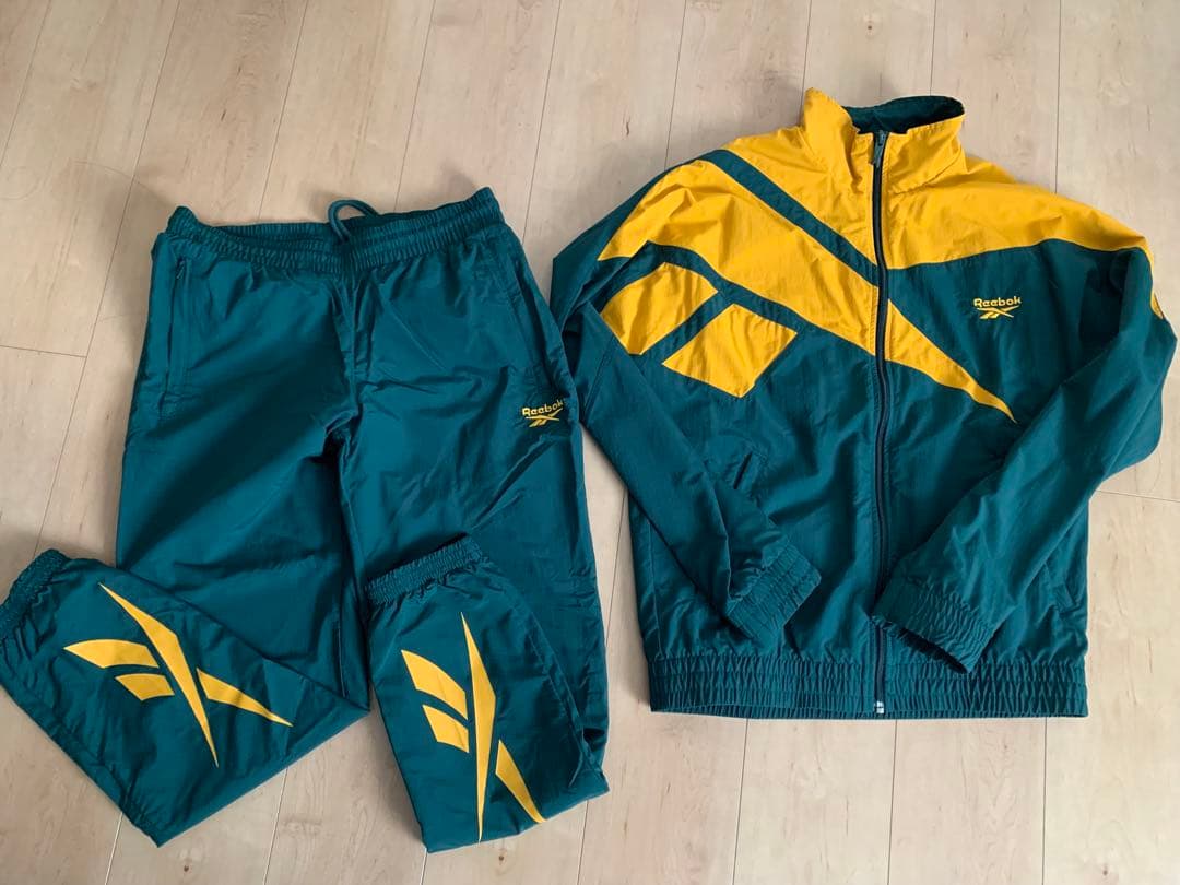 Reebok トラックジャケット　パンツ　セットアップ　グリーン　リーボック