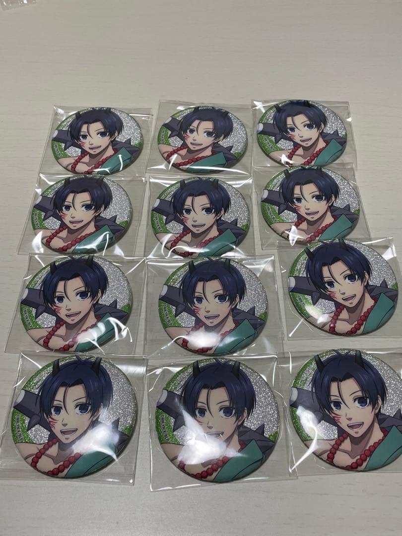 ブルーロック 百鬼夜行 潔世一 グリッター 缶バッジ 12個 TSUTAYA