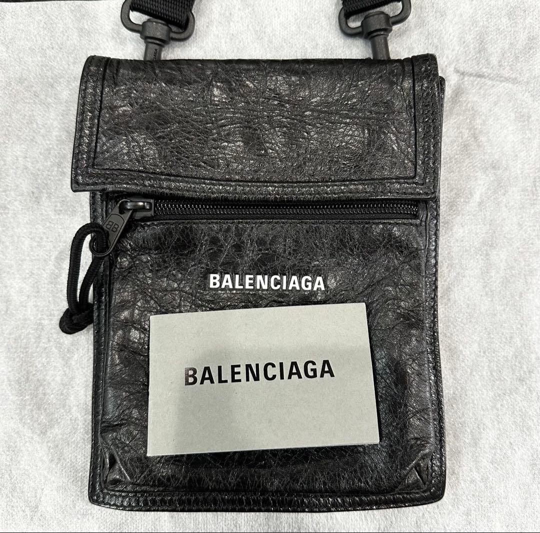 BALENCIAGA ボディバッグ ブラック レザー