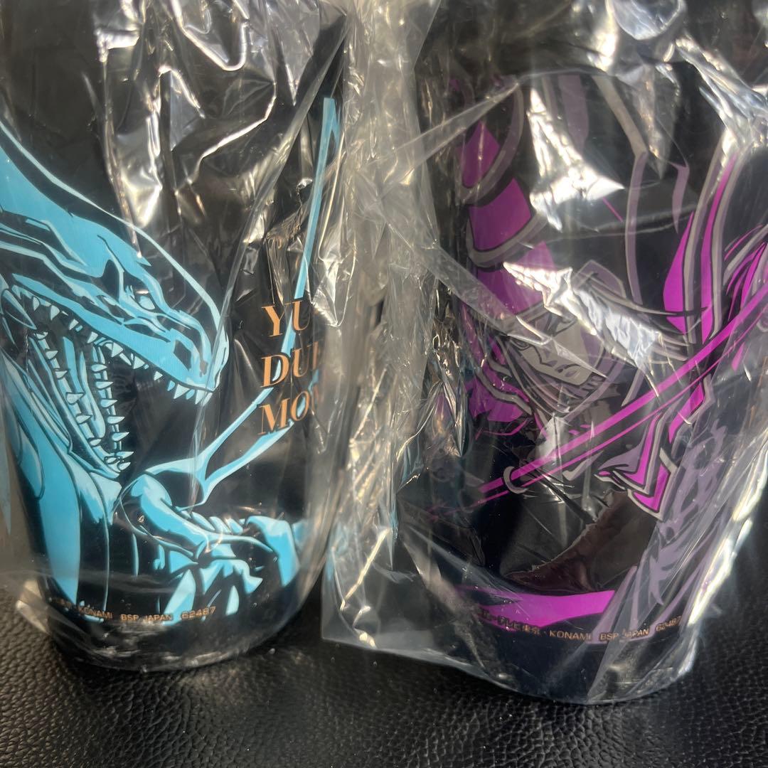 ブルーアイズホワイトドラゴン ブラックマジシャンタンブラー2個セット