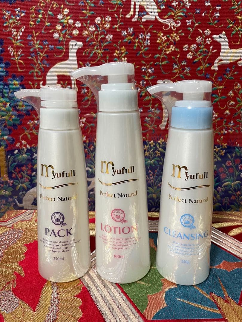 まとめ買いも対応中 エムディア セラ－ジュ ローション・セラム セット