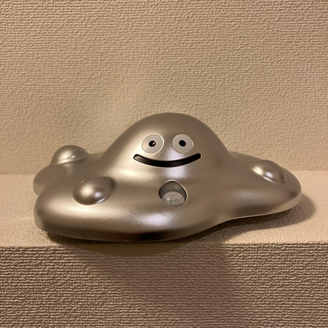 ドラゴンクエスト センサー付き逃げ出す！ はぐれメタル フィギュア