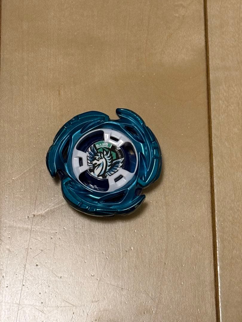 【使用小】　エアロペガサス3-70A ベイブレードX エアロペガサス3-70A 未開封品 出品No.1320 - メルカリ