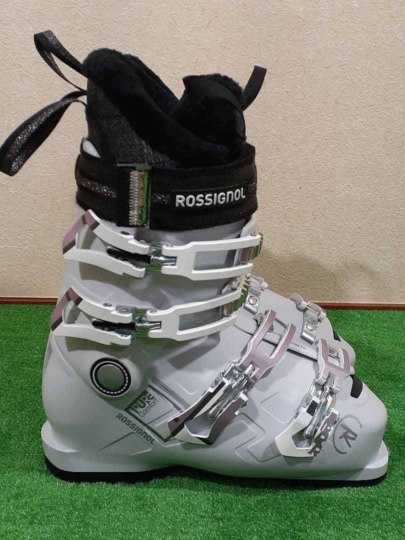 スキーブーツ美品ROSSIGNOL PURE Comfort60 23.0cm