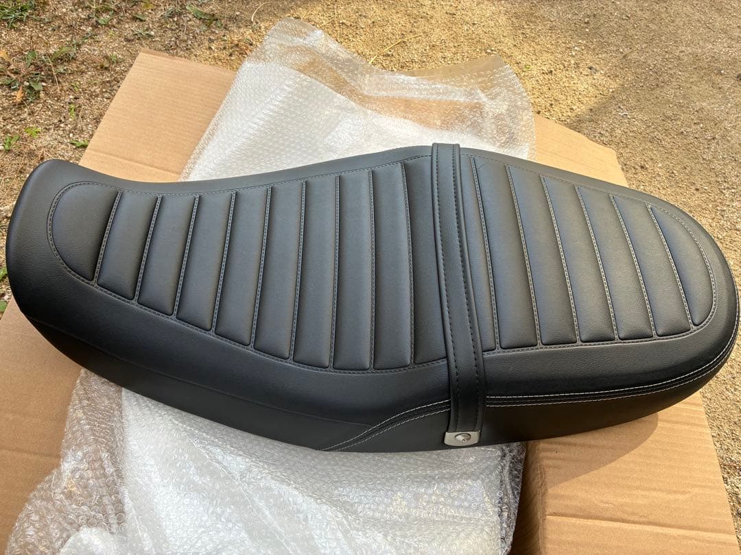 z900rs 純正シート　未使用　送料無料