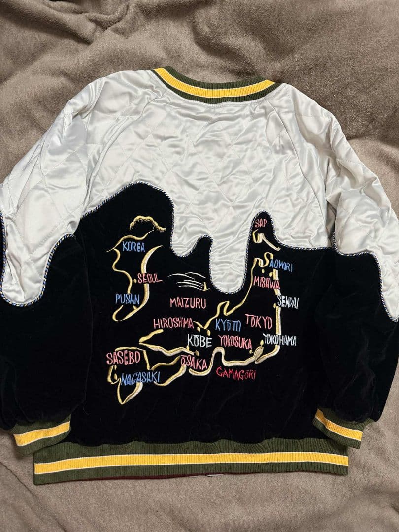 未使用 日本地図 スカジャン 鶴 unisex 美品 サテン 別珍