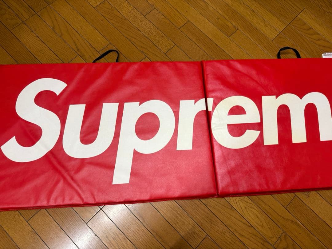エクササイズグッズ Supreme Everlast Folding Exercise Mat