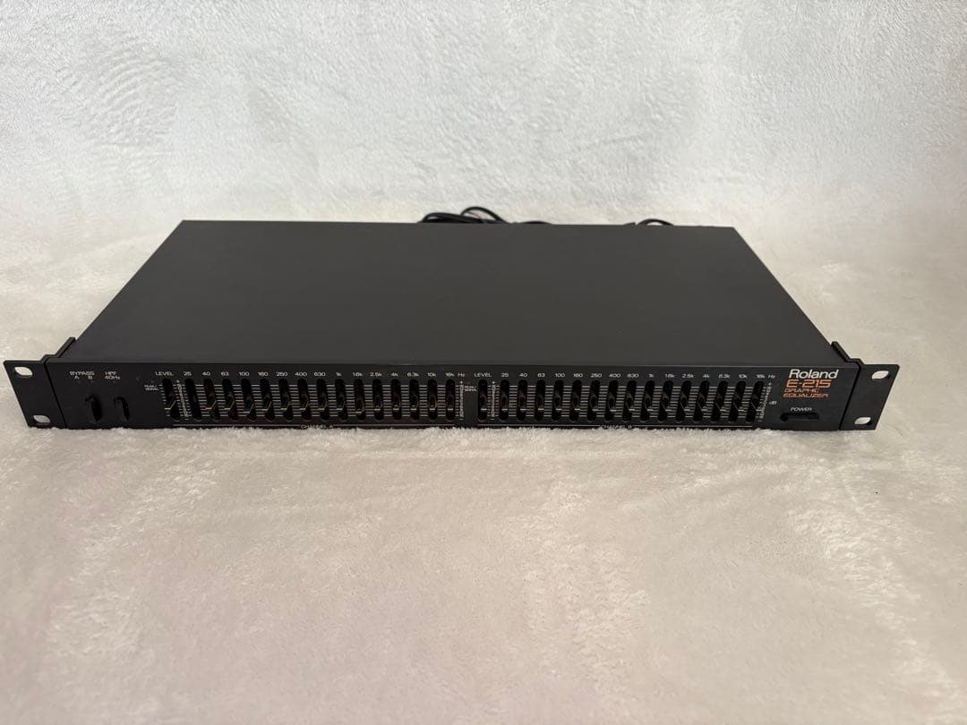 Roland E-215 GRAPHIC EQUALIZER イコライザー