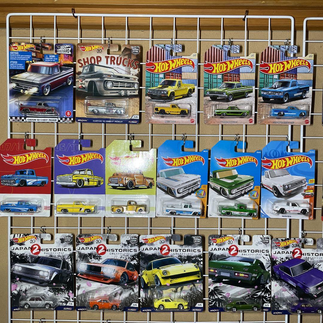 ホットウィル、トミカセット