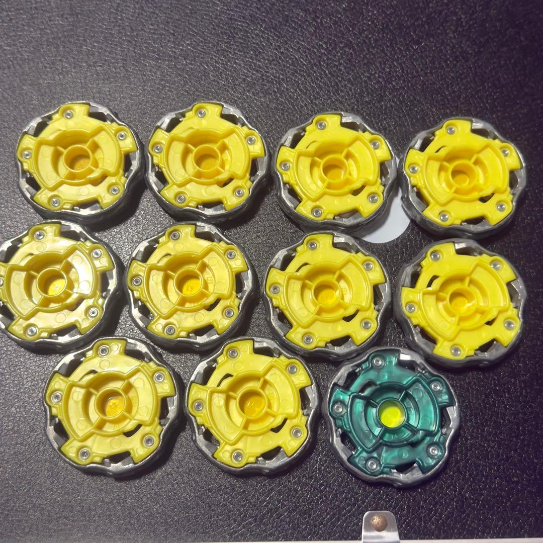 ベイブレードX ウィザードロッドブレード 11枚セット - メルカリ