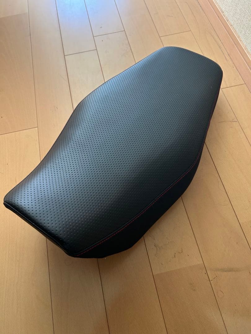 グロム125jc61後期アイディアルシート