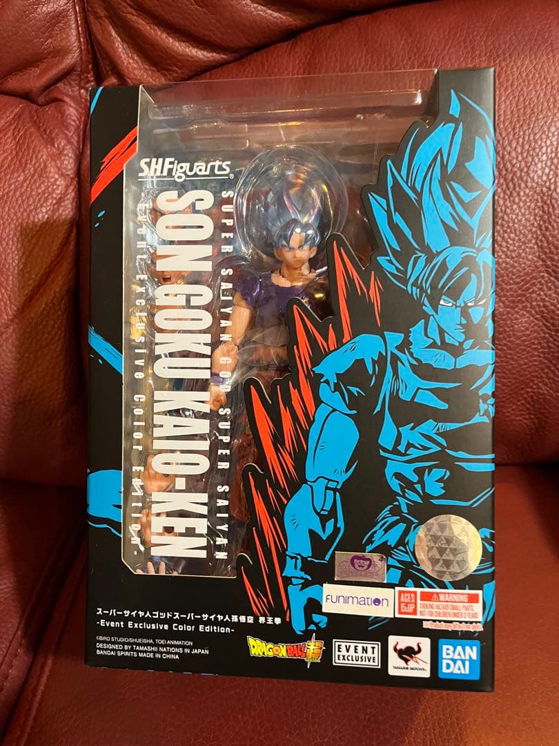 フィギュアーツ　超サイヤ人ゴッド　孫悟空　界王拳　海外限定