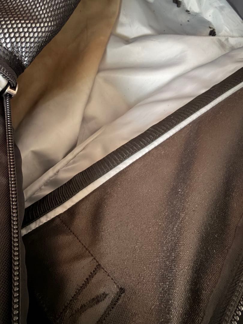 廃盤vintage patagonia freewheeler Max 123L - メルカリ