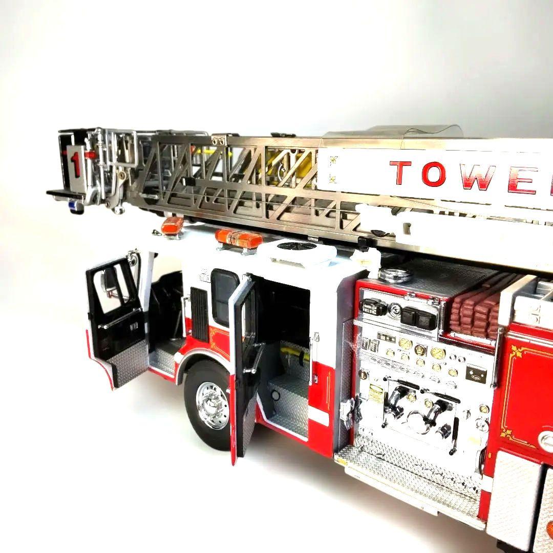 フランクリンミント 1/32 エマージェンシー・ワン HP105 梯子消防車