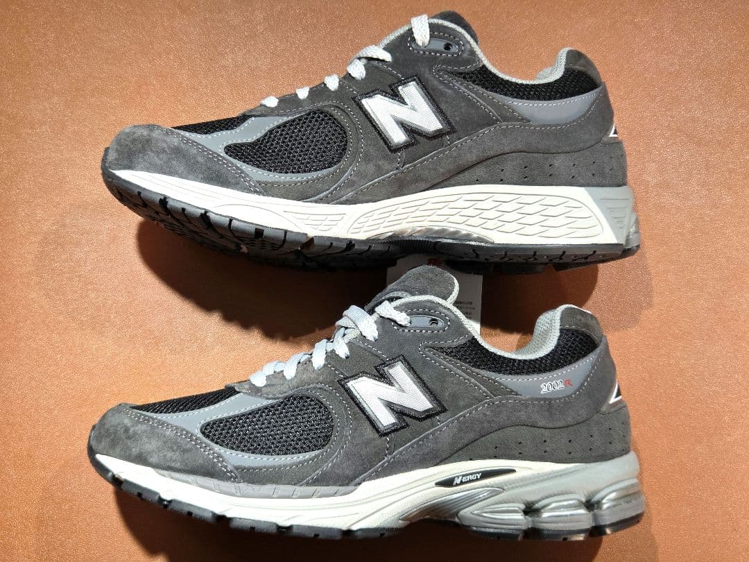 新品　ニューバランス　U2002RA 26.5cm