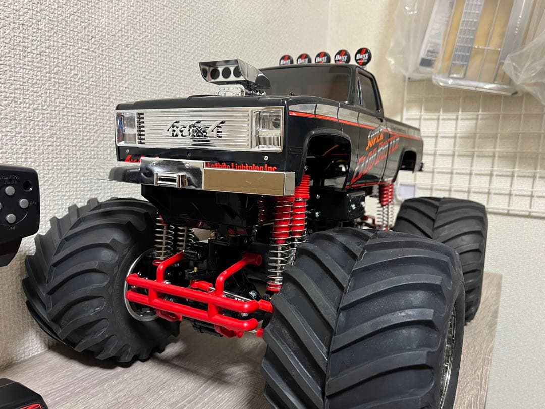 タミヤ　ラジコン　スーパークラッドバスター未走行