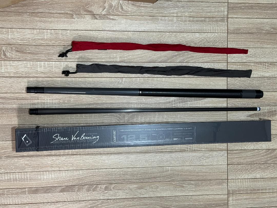 キューテック SVB 95-134 ゴーストエディション シナジー12 Cuetec 95-134-S Cynergy SVB Ghost Edition Carbon Billiards Pool