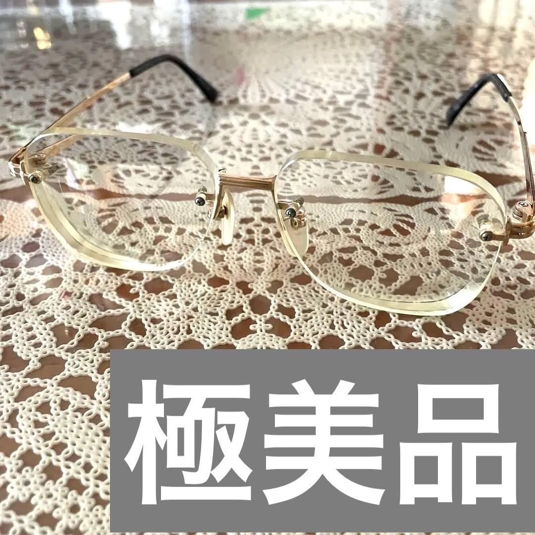 バーバリーゴールドフレーム メガネ