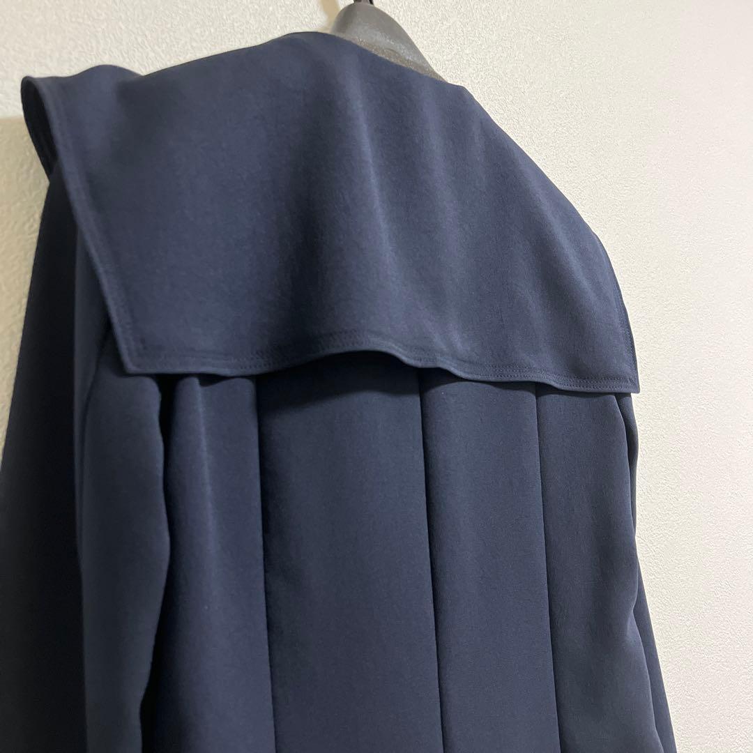 SQUARE COLLAR BACK SATIN BLOUSE 【 S 】 - メルカリ
