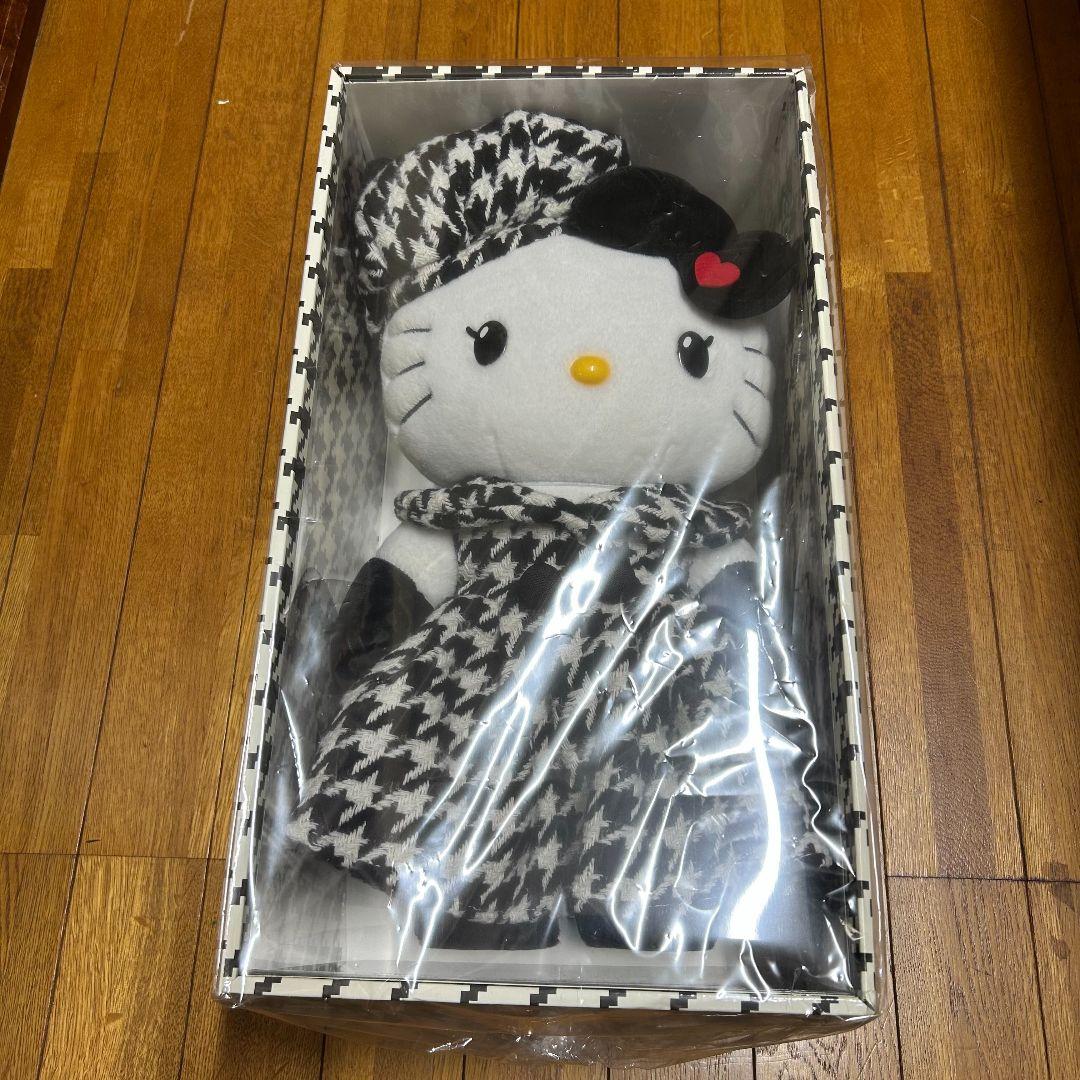 ハローキティ　バースデードール（モノクロガーリーふたごコーデ） 新品未開封