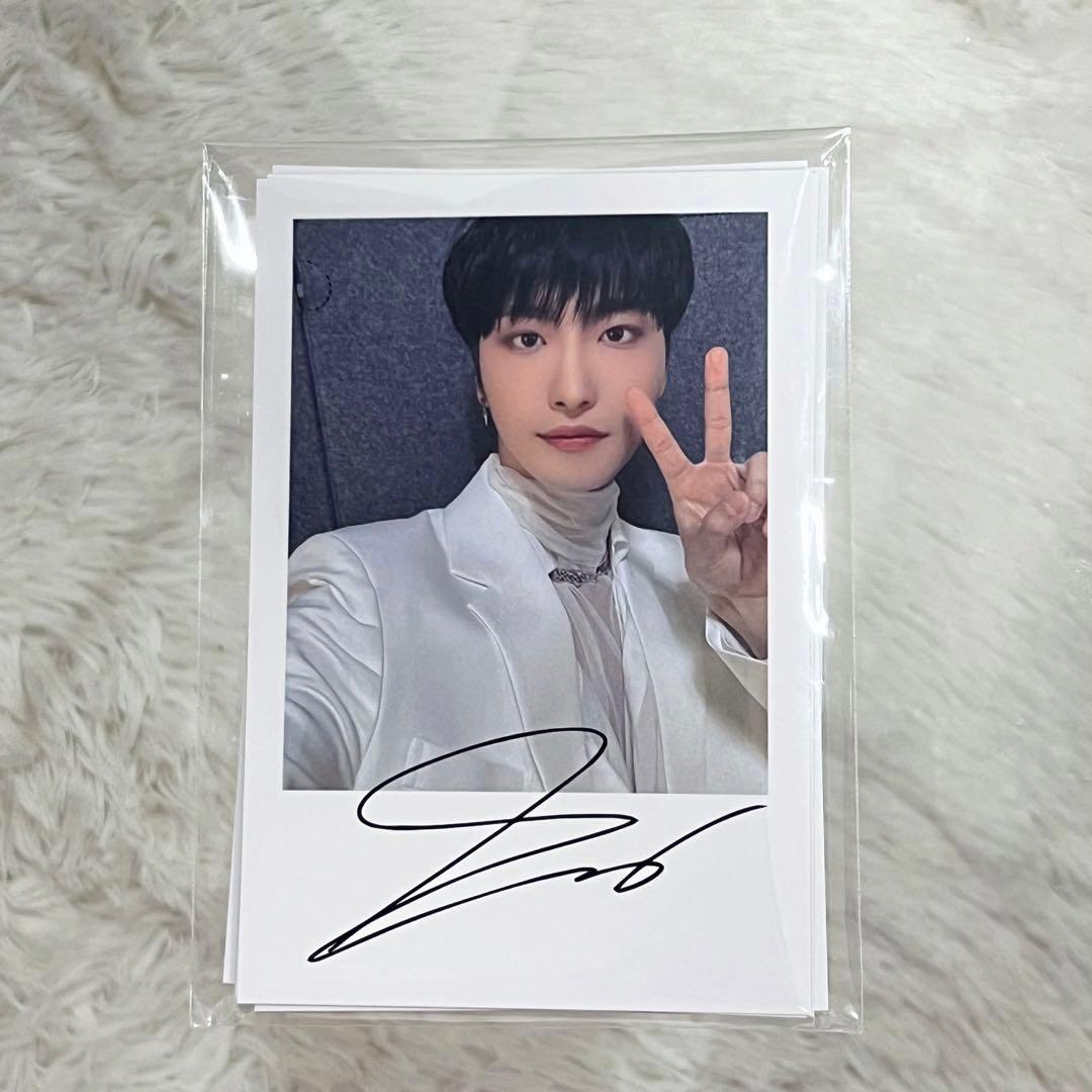 ATEEZ アチズKCON 2023 JAPAN サイン入りフォトカード 全員分 - メルカリ