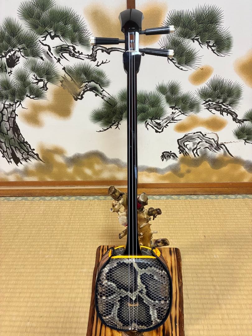 沖縄三線！黒木上質カマゴン！江戸与那城型！本張り【一枚張り】