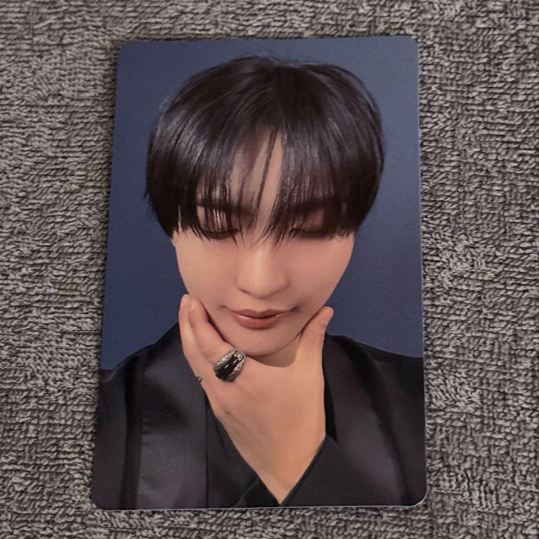 ATEEZ アチズ ソンファ ユニバ特典 トレカ ユニバーサル② - メルカリ