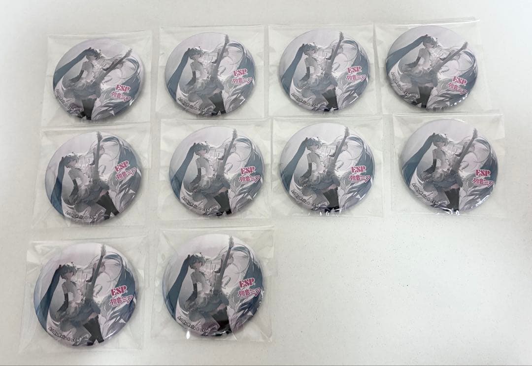 初音ミク ESP 缶バッジ Rella - メルカリ