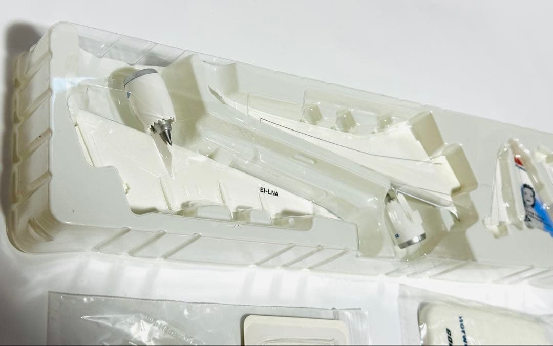 LIMOX 1/200 B787-8 ノルウェー・エアシャトル - メルカリ