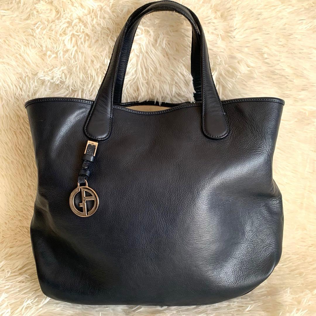 ジョルジオ アルマーニ トートバッグオールレザー ネイビー　ポーチ・チャーム付