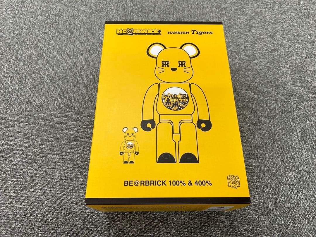BE@RBRICK × 阪神タイガースコラボ 100%&400% セット BE@RBRICK - 【新品】BE@RBRICK × 阪神タイガースコラボ 100％ ＆ 400