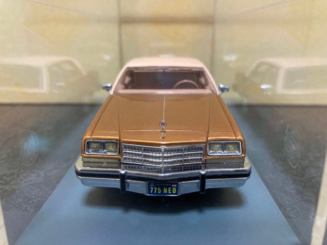 NEO 1/43 Buick 1977 ビュイック エレクトラ セダン - メルカリ
