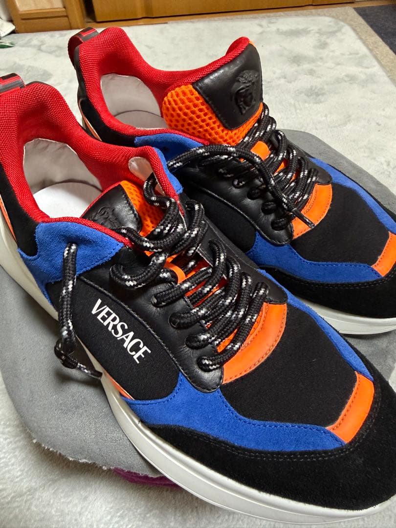 さ*な様 VERSACE カラーブロック スニーカー42 美品 ラプンツェルファッション - さ*な様 VERSACE カラーブロック